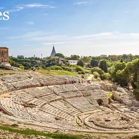 Laurus Sicilian
